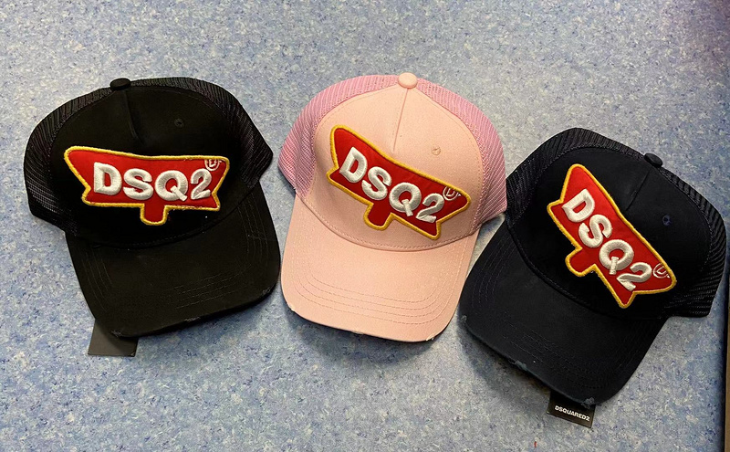 DSQ cap D108
